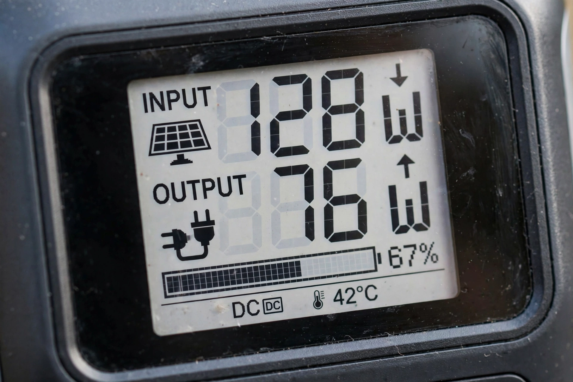 Pass-Through Charging on Solar Generators: What It Is & Why It Matters - detail